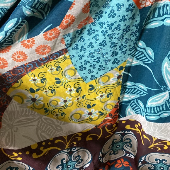 Pattern dress - Picture 2 of 4